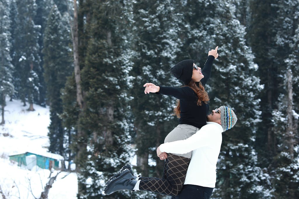 Himachal Tour Packages Honeymoon Tour Package